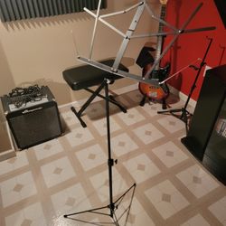 MUSIC STANDS with CARRY BAG (For Sheet Music, Music Books, Etc..)
