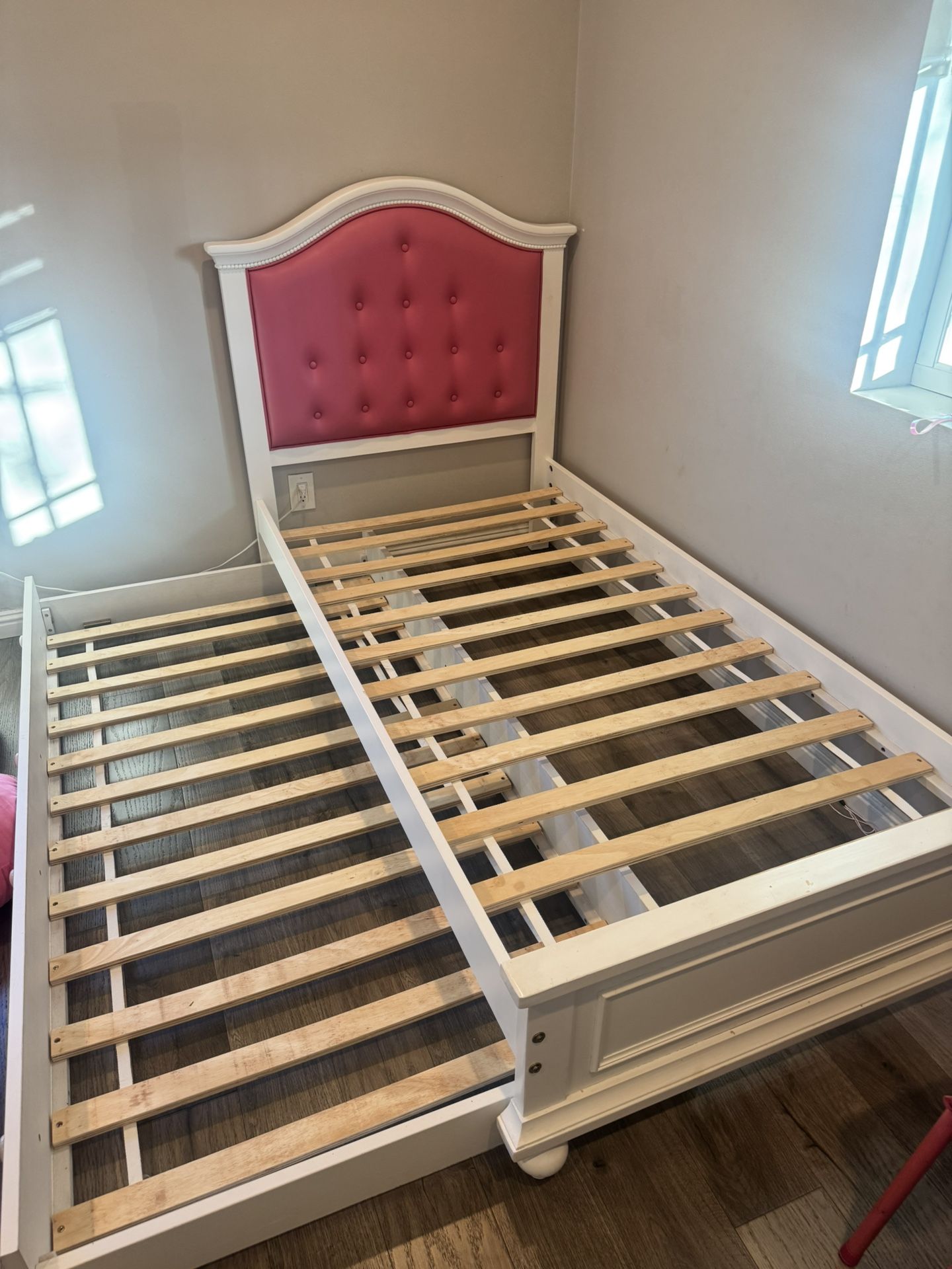 Pink Twin Bed 