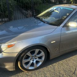 2004 BMW 545i