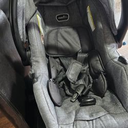 Evenflo Car Seat With Base