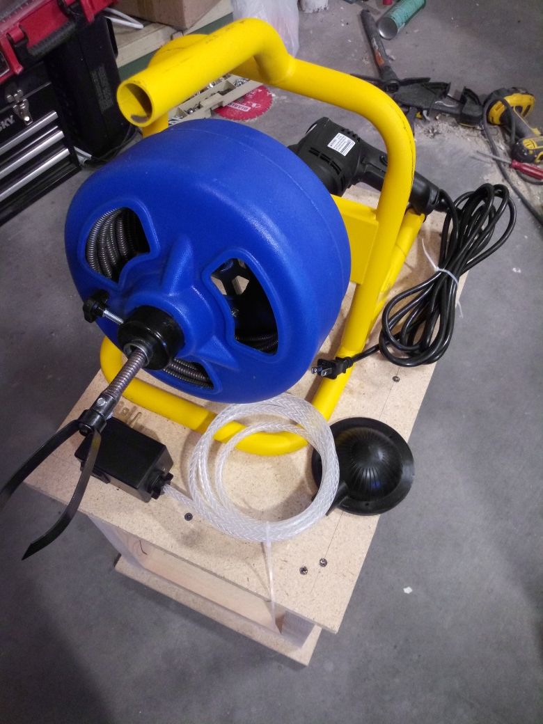 *NEVER USED* BRASSCRAFT 5/16 IN. x 50 FT. CABLE DRUM DRAIN CLEANING