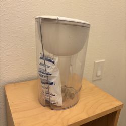Used Like New Brita Water Filtration Pitcher Dispenser