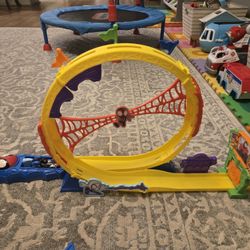 Marvel Spidey And His Amazing Friends Racing Loop And Cars Bundle