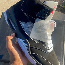 Jordan 5 ‘metallic’