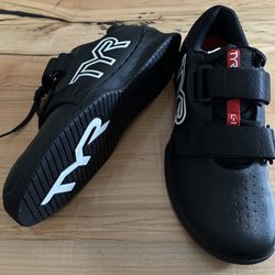 Men’s TYR Lifting Shoes sz 10.5
