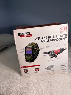 Lincoln Electric Welding Helmet with Angle Grinder Kit