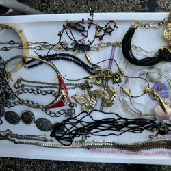 Reduced: Lot Of Casual Costume Jewelry - One Piece Or All