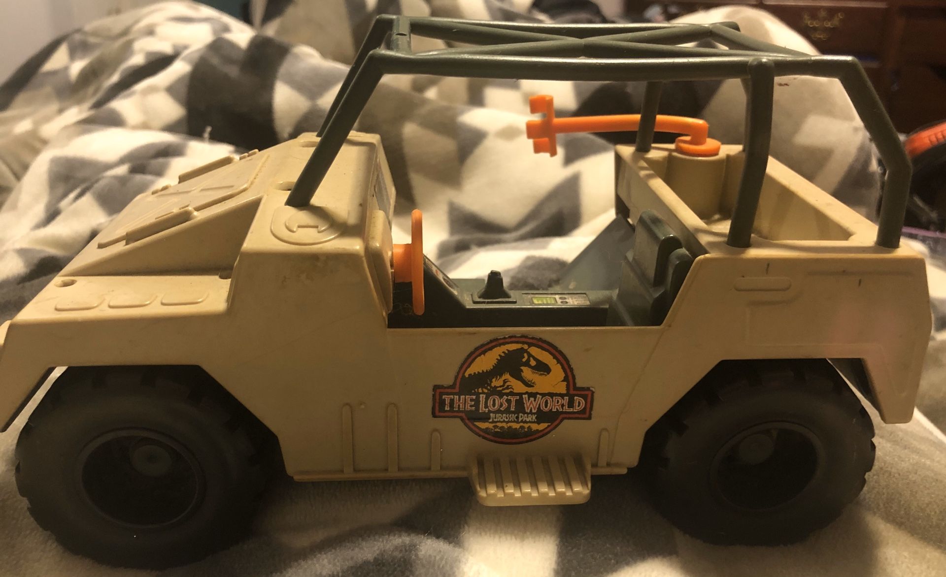 JURASSIC PARK THE LOST WORLD NET TRAPPER JEEP VEHICLE CAR