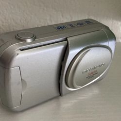 Olympus Camedia D-390 2.0MP Compact Digital Camera Silver  Tested 