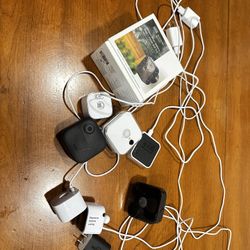 6 Blink Security Cameras 