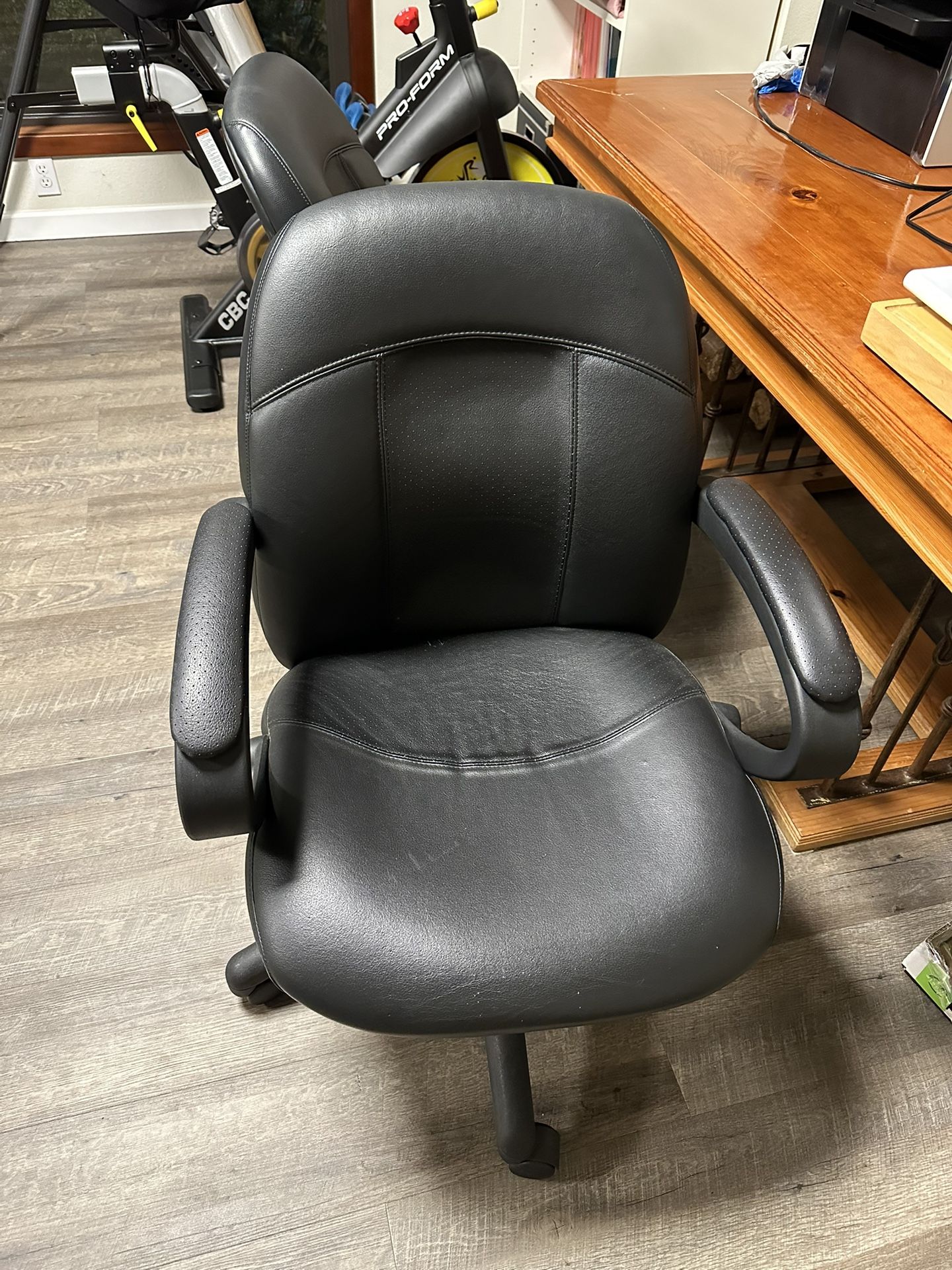 4 Tamiri Mid Back Chairs_ Office Chairs