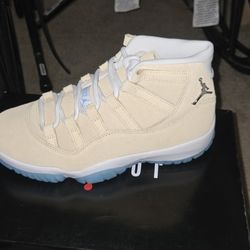 Mens Jordan 11 Retro Brand New With Box 