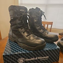 Tactical Boots 