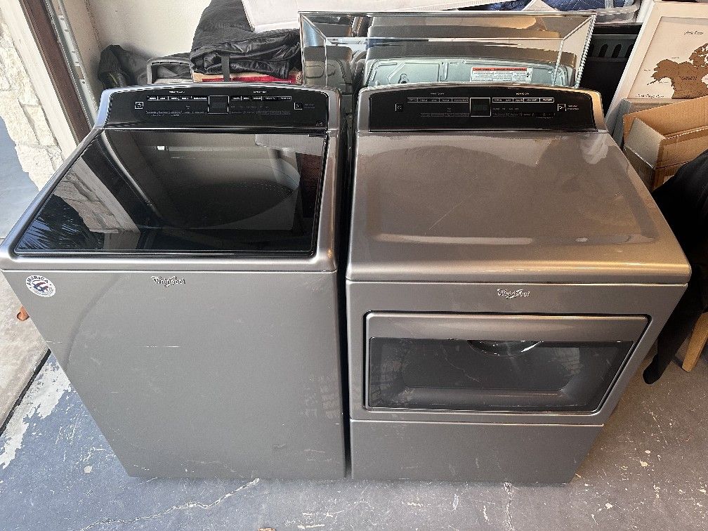 Whirlpool Washer & Dryer combo