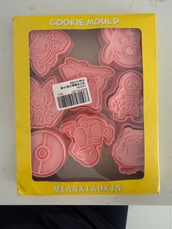 New Pokémon cookie mold set