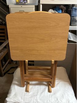 Set of 4 TV Trays & Stand