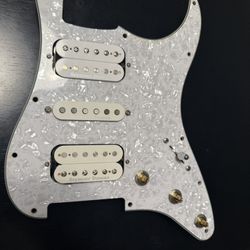 Stratocaster Loaded Pick guard Seymour Duncan