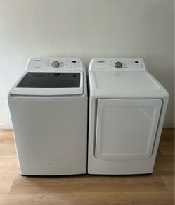 (DELIVERY INCLUDED) Samsung Washer & ELECTRIC Dryer