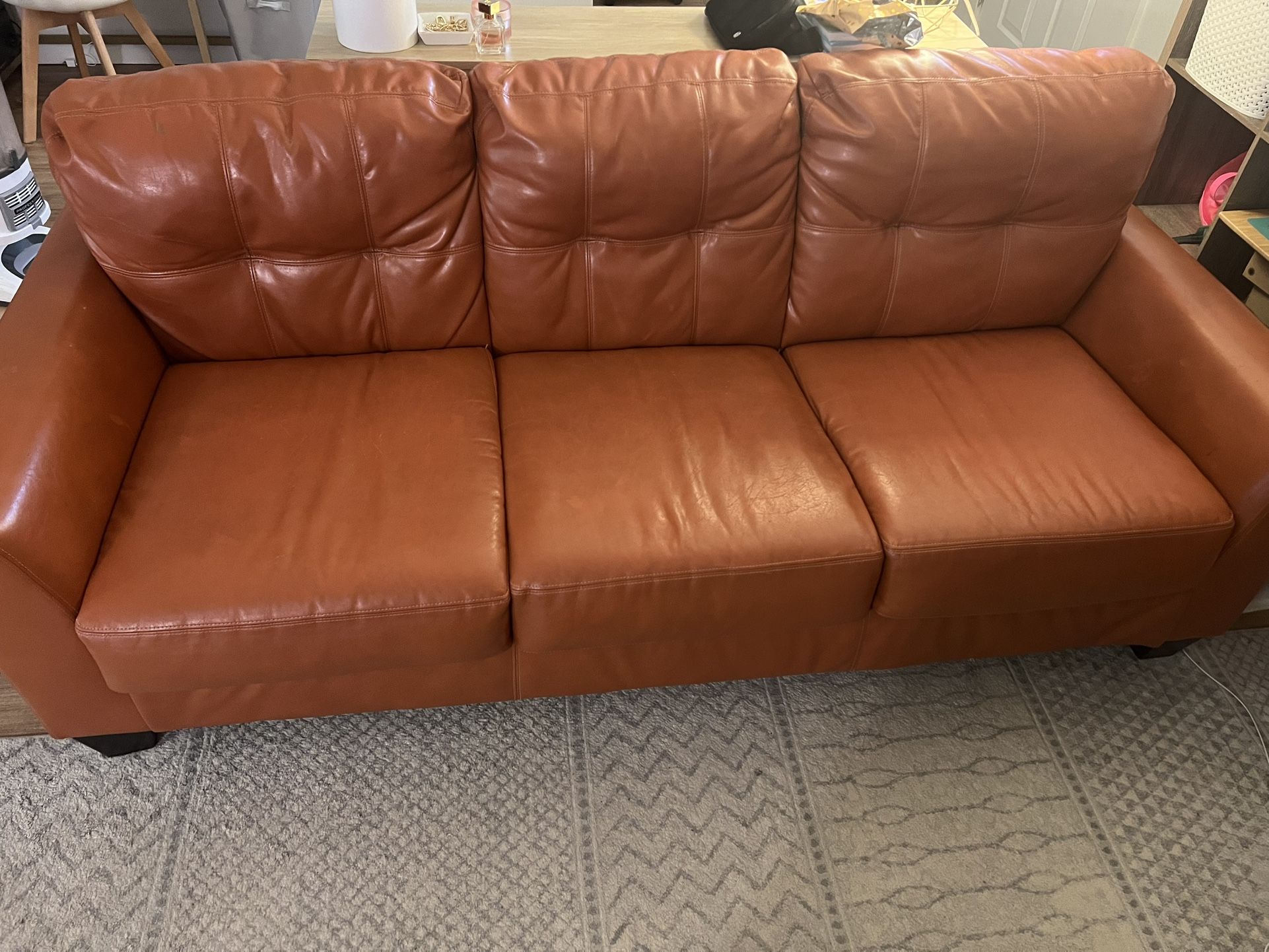 FREE COUCH