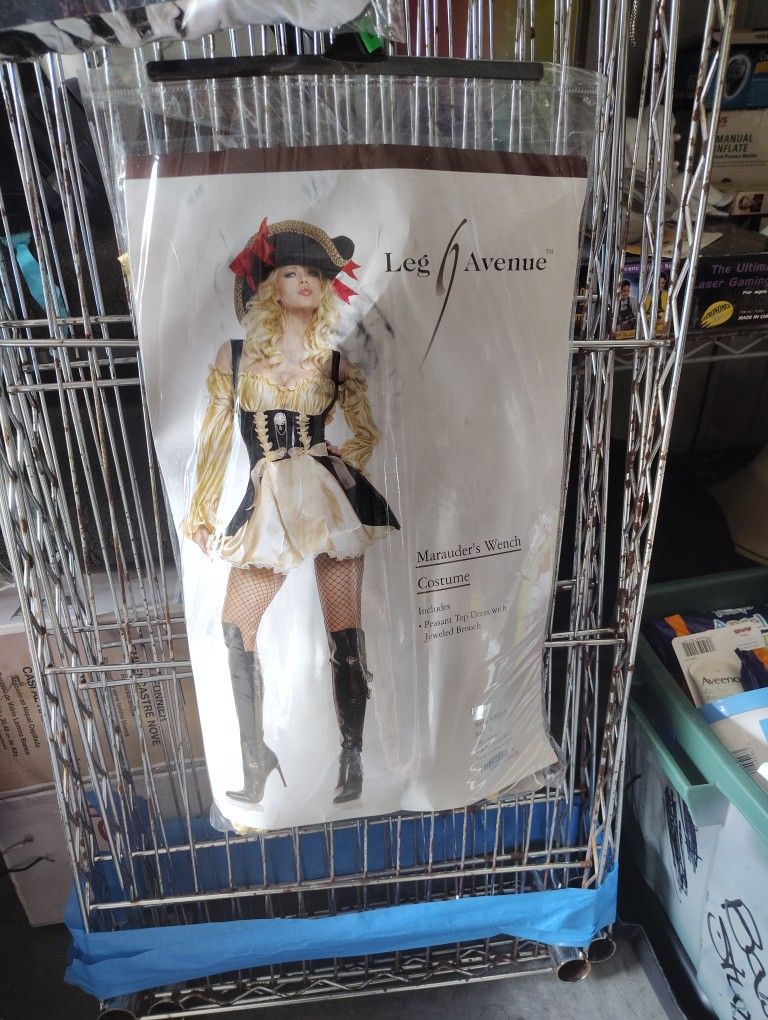 Ladies Large Costume Pirate