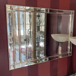 Large gorgeous mirror Other Items Also For Sale Check The Pictures And Other Listings 