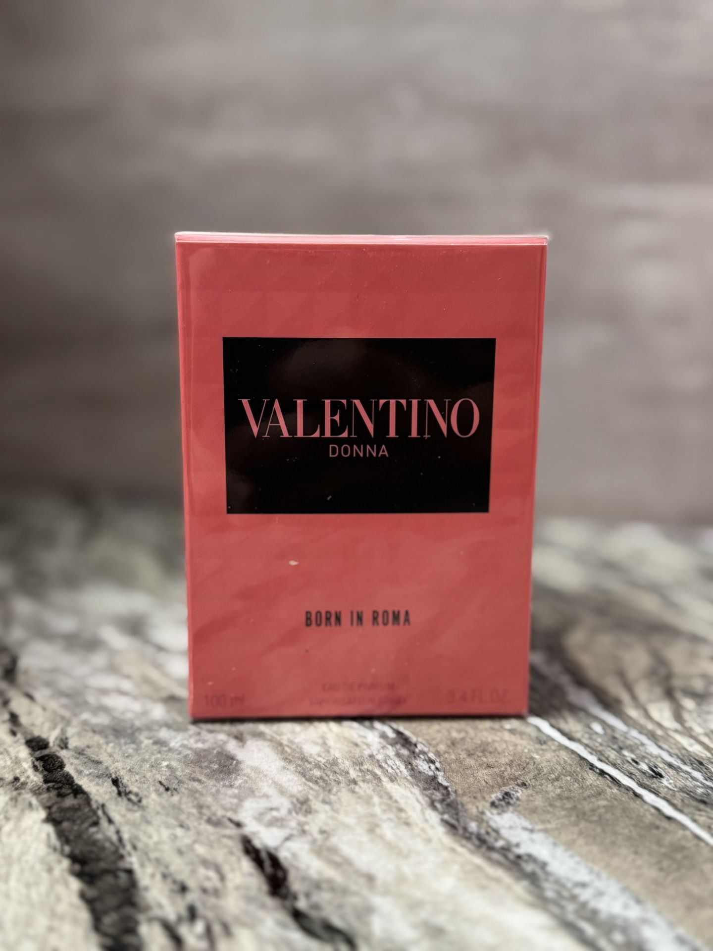 💖 Valentino Donna Born in Roma Eau de Parfum Spray - 100ML (3.4 FL.OZ.) 💖