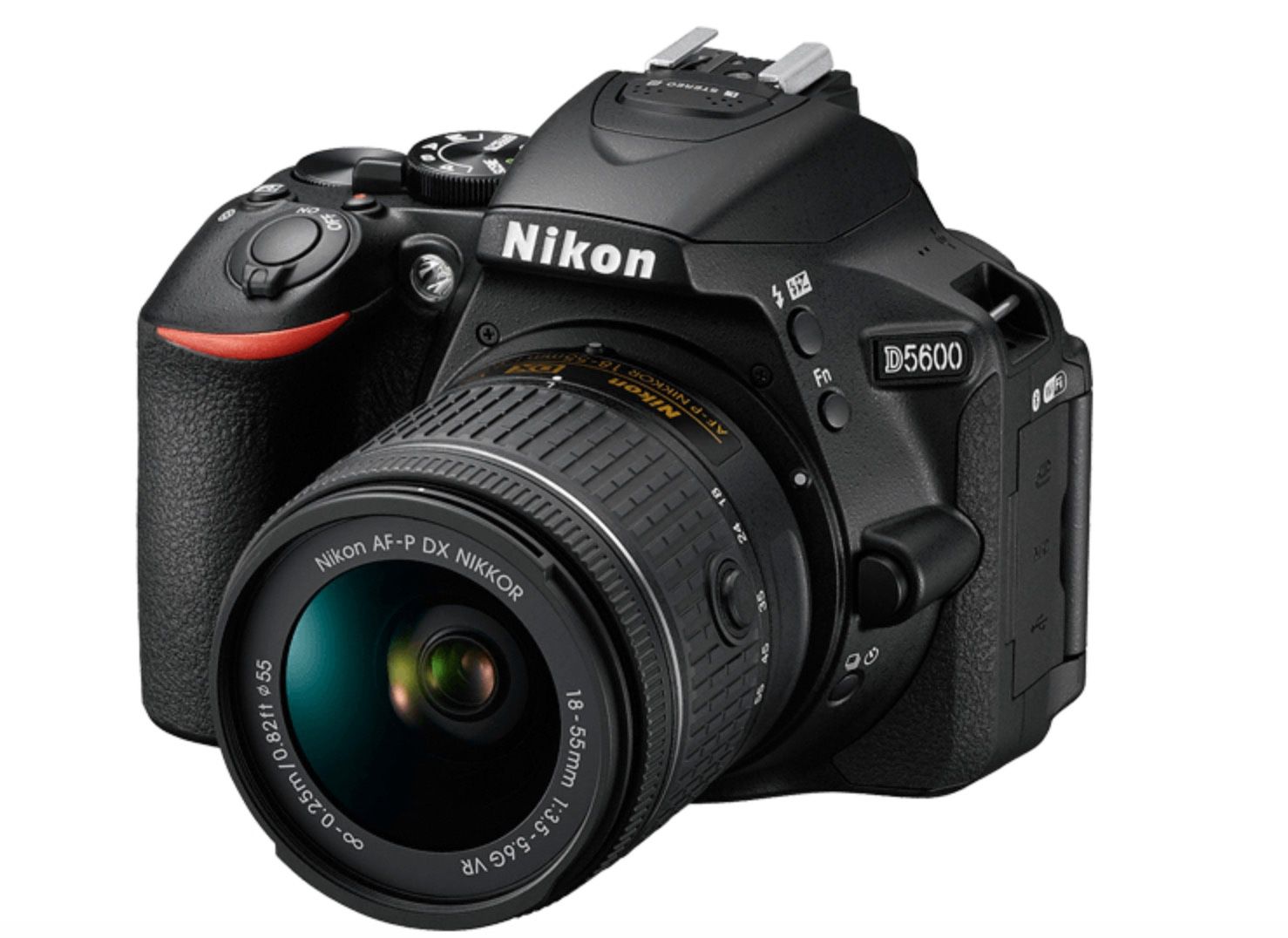 Nikon D5600 Digital Camera Set