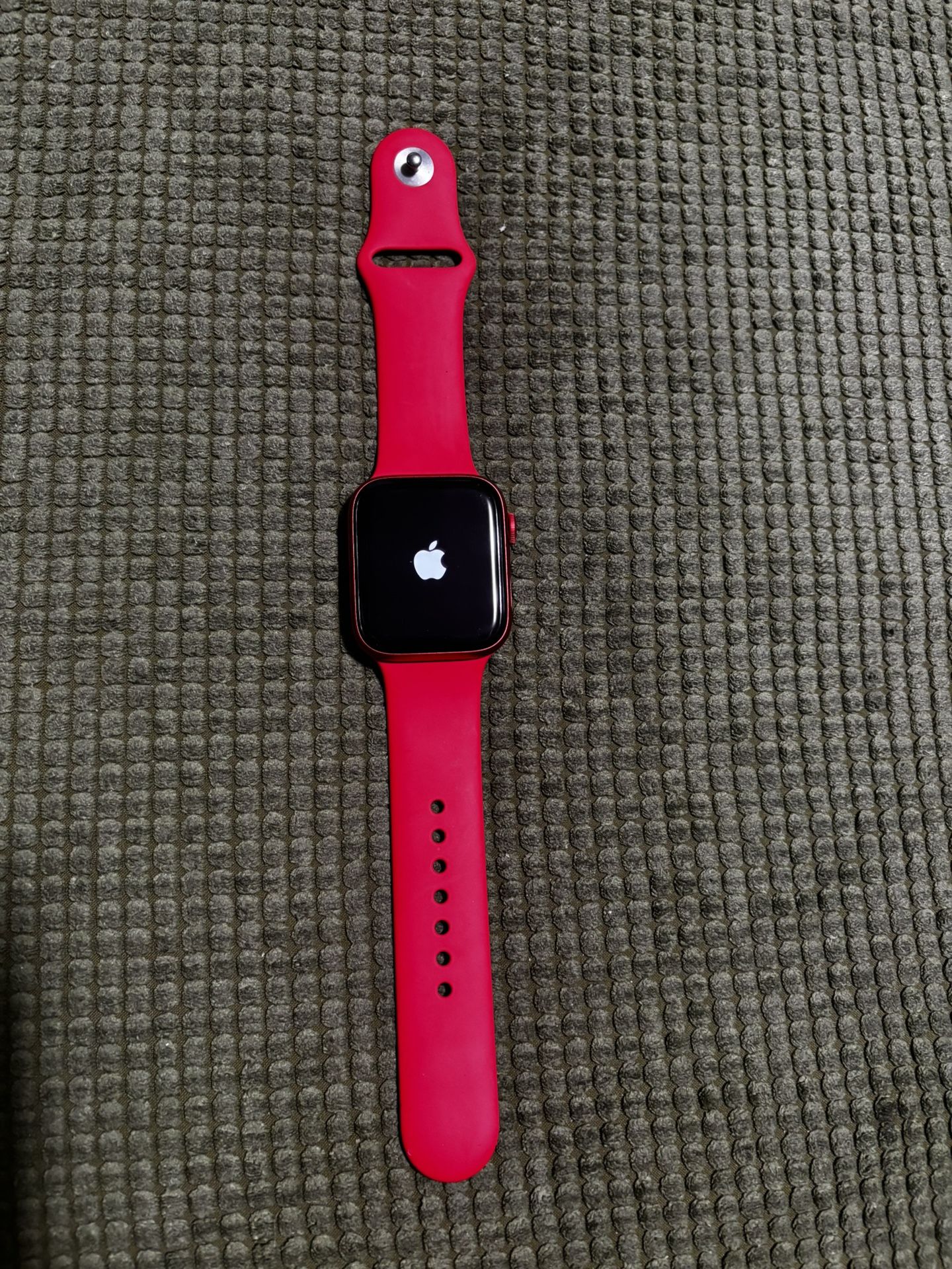 Apple Watch Series 6 RED edition (with Charger)