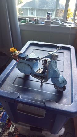 Lego Vespa