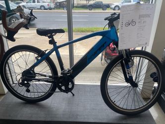 Hyper mountain e bike