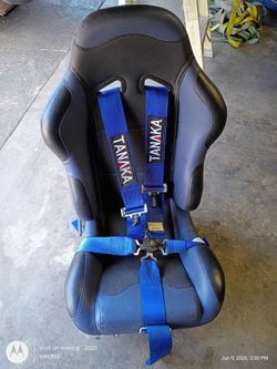 Racing seat