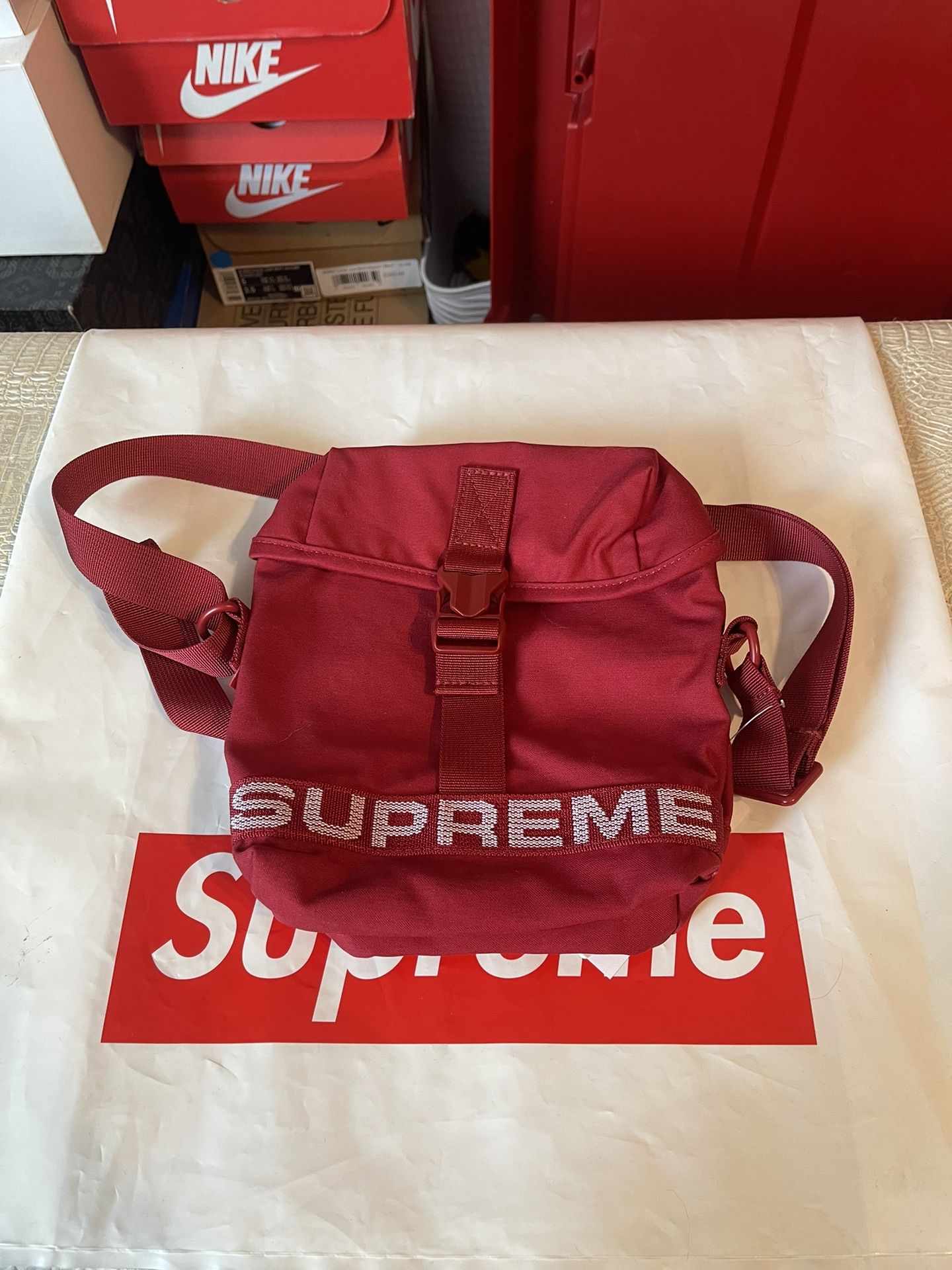 Supreme SS23 Field Side Bag “Red”