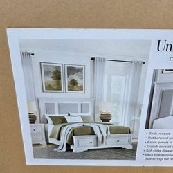 Universal Broadmoore Queen Storage Bed – New in Box
