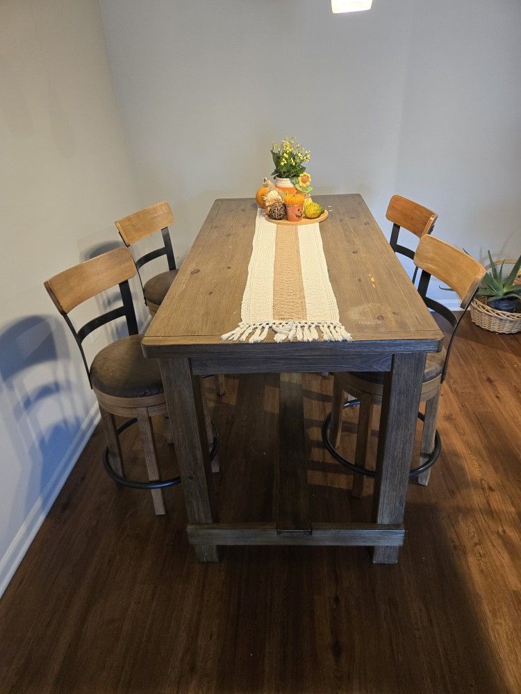 Dining table set for 4 bar height