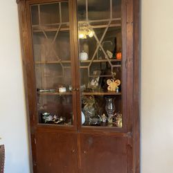 Corner Curio Cabinet