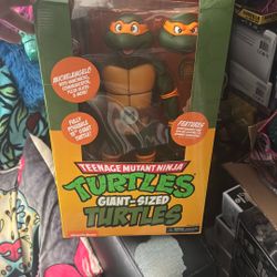 15 Inch Giant Teenage Mutant Ninja Turtles, Michelangelo