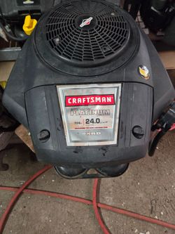 ((READ AD))((CRANKSHAFT 1" X 3"))((24HP Briggs VTWIN Engine)) Zeroturn/riding mower