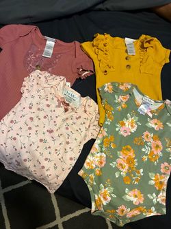 Bundle 4 Brand new bodysuits
