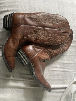 Vintage Justin Cowboy Boots