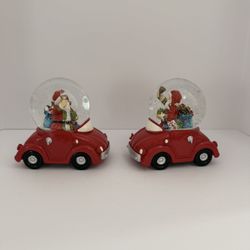 Snow Globe – Detailed Christmas Decoration