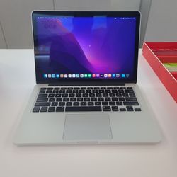 Apple Macbook Pro 13 inch 128GB (Early 2015) w/ 8GB Ram 2.7GHZ