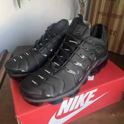 Nike Air Vapor Max Plus