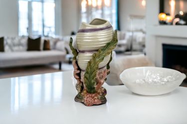 9.5" Fitz and Floyd Oceana Spiral Shell Vase Centerpiece Seaweed Kelp Coral