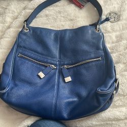 Micheal Kors Blue Purse