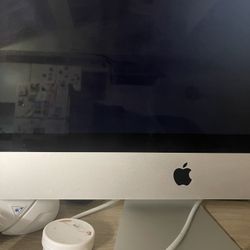 Apple Desktop Computer 2017 18.1 Unlocked 
