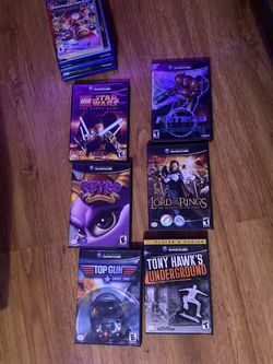 Nintendo GameCube Games Lot of 8