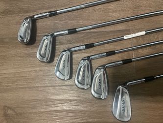 Mizuno Grad irons