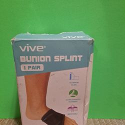(New) 1 pair Vive Bunion Splint Big Toe Corrector Straightener- $ 6.00