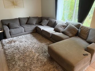 Large Gray Sectional Sofa with Chaise – Excellent Condition – $400