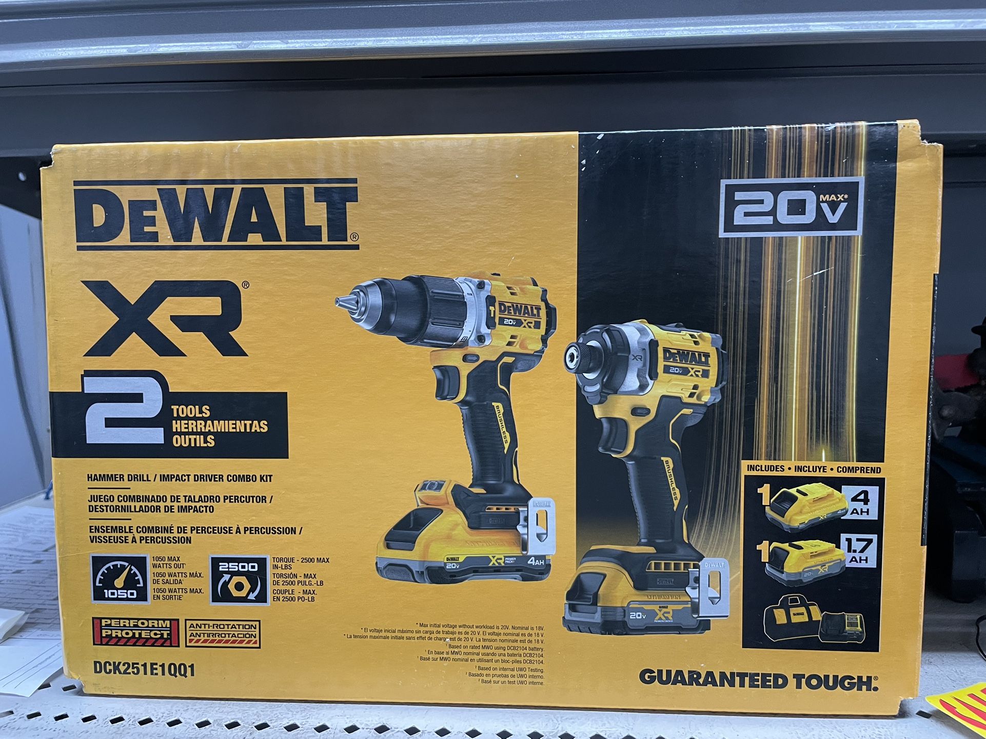 Dewalt Drill XR 20v Hammer / Impact Combo Set Model: DCK251E1QQ1 RETAIL PRICE 339.00 Home Depot